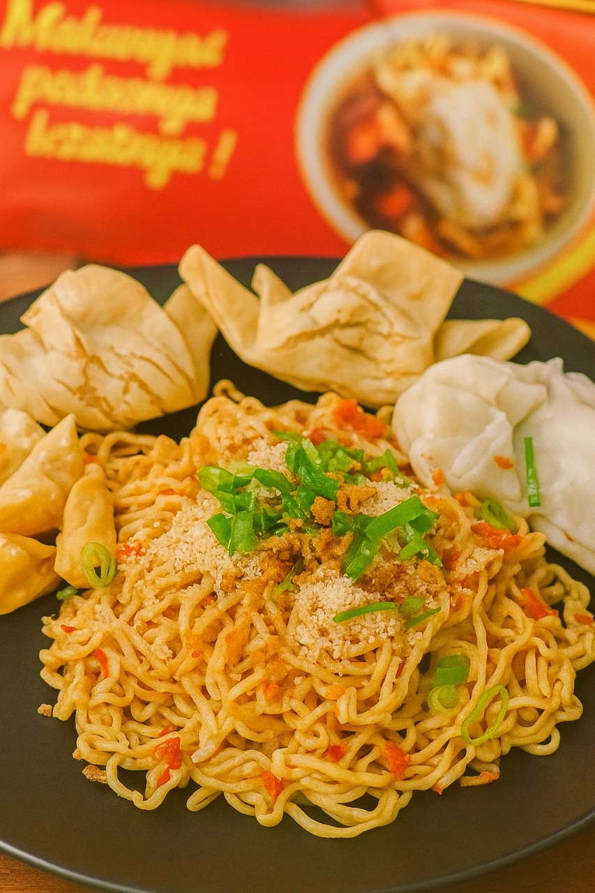 Mie Rakyat Pedas Asin